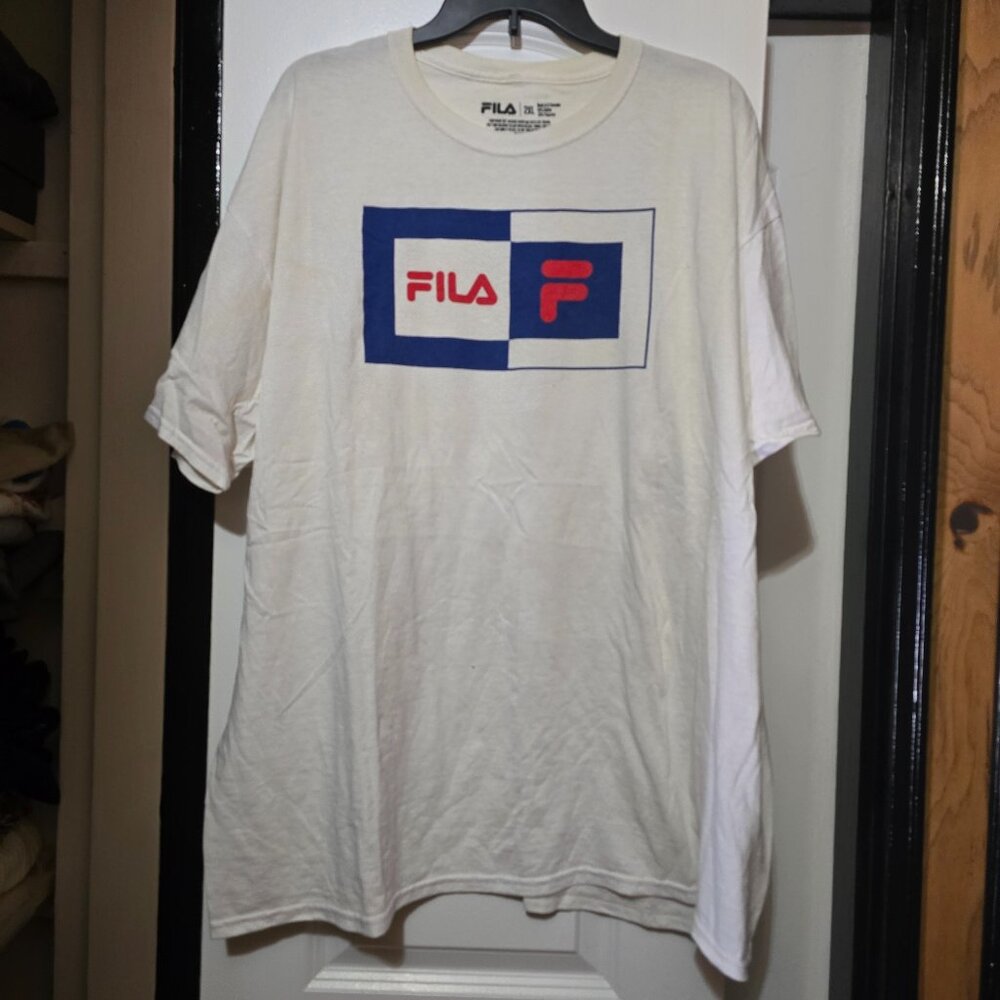 Fila Men's White Tee Shirt W Blue Logo On The Chest - Size 2XL